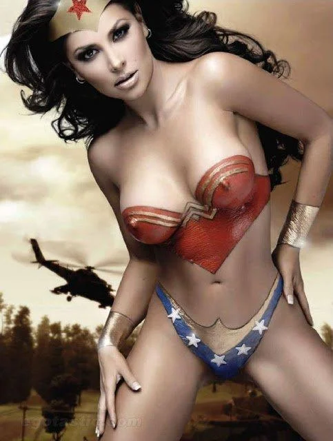 Cosplay erótico da mulher maravilha pelada – Cosplay Pornô – Alta Qualidade - Traduzido